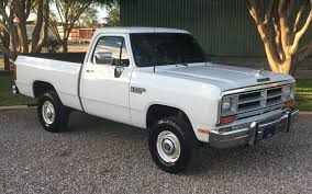 dodge pickup 1990