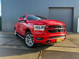 dodge ram 1500 5.7 hemi v8