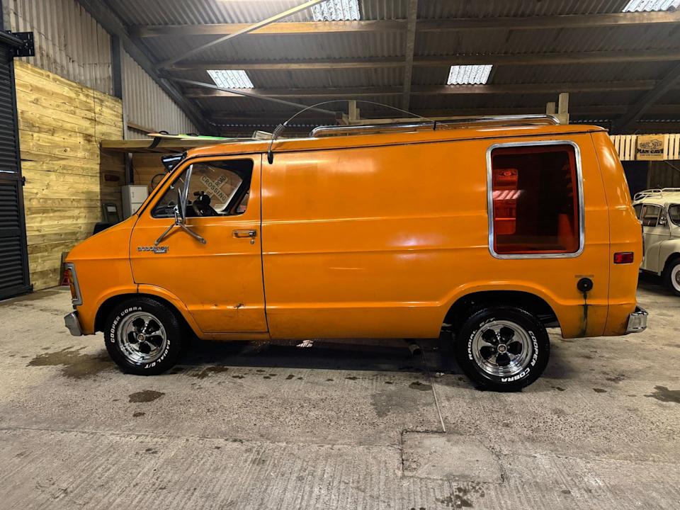 dodge ram van 1979