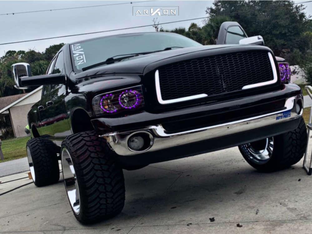 dodge ram 1500 5.7 hemi 2004